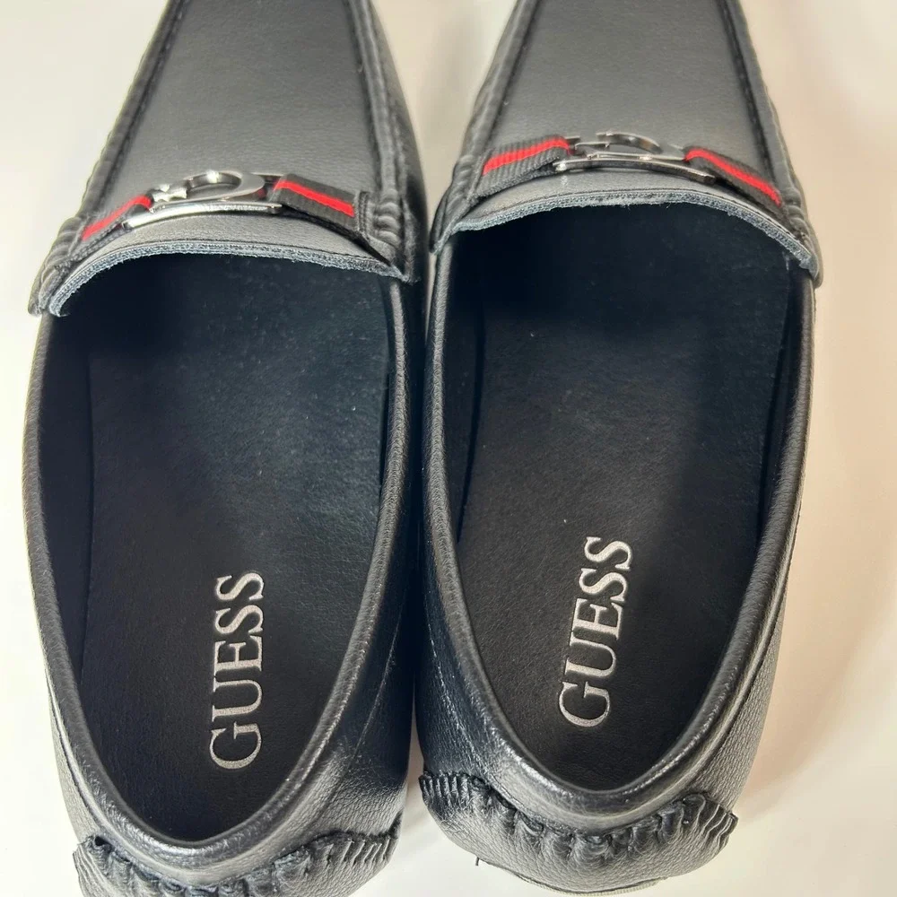 GUESS Mens GMASKERS Black Pebbled G-Logo Driver Loafers Size 10.5M
